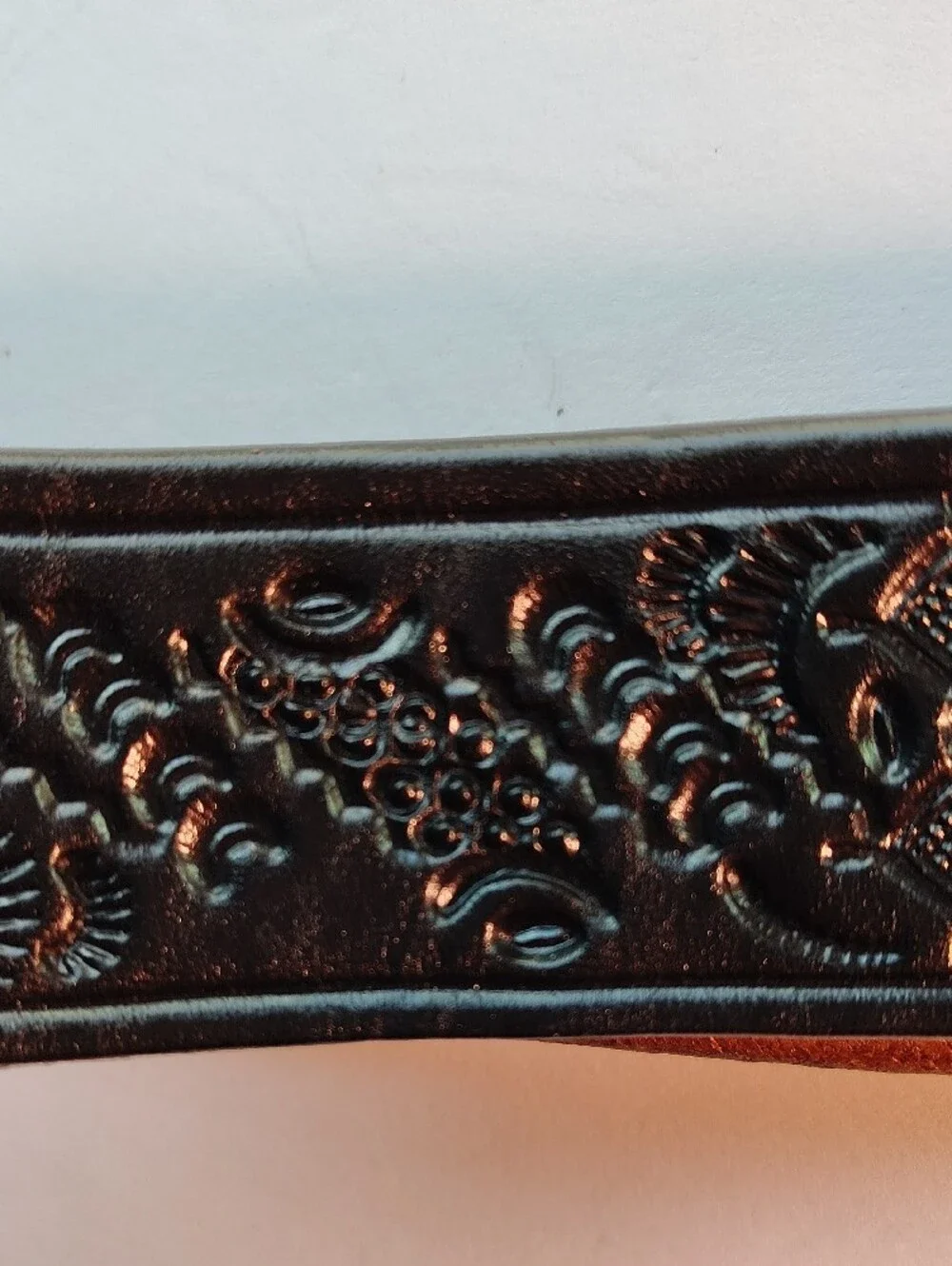 Women's Size L Unique Tooled Embossed Black Leather Belt No Buckle Unbranded WM